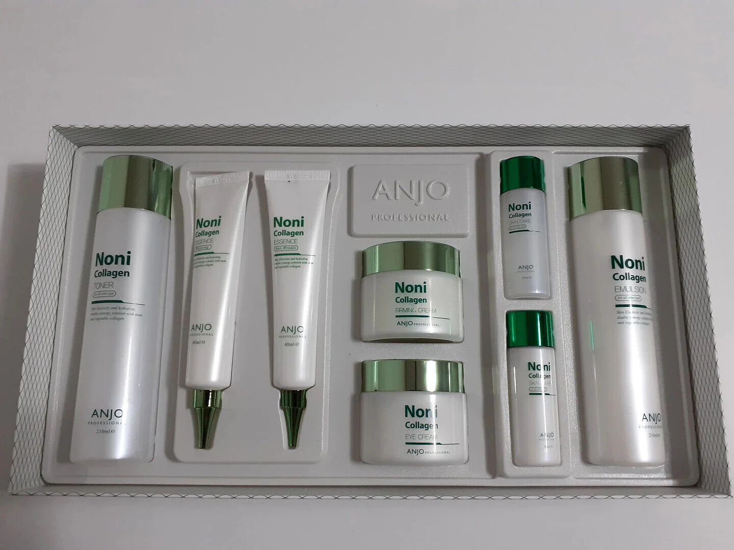 ست جوانساز و روشن کننده کلاژن و نونی آنجو